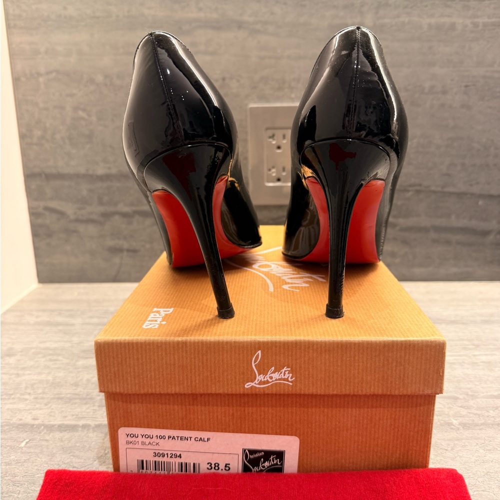 Christian Louboutin Glossy Black Peep Toe Heels - Picture 4 of 7